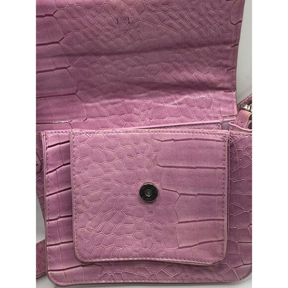 HVISK Women's Pastel Purple Faux-Leather Cayman Pocket Crossbody Purse - Picture 6 of 10